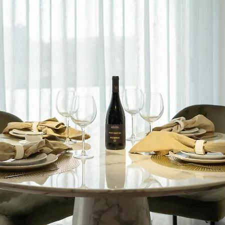Apartament Host Wise - Luxurious Impressive - Balcony And Pool Vila Nova de Gaia