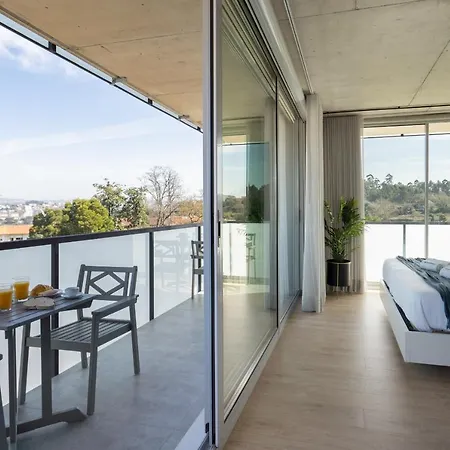 Apartament Host Wise - Luxurious Impressive - Balcony And Pool