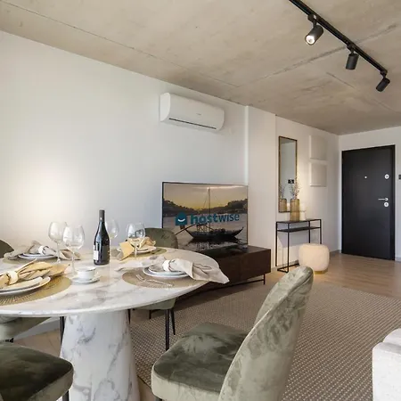 Lägenhet Host Wise - Luxurious Impressive - Balcony And Pool *