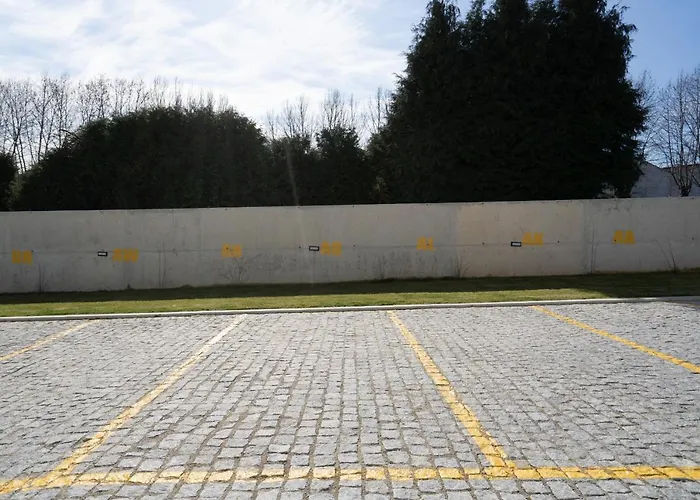 Apartment Host Wise - Luxurious Impressive - Balcony And Pool