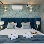 Host Wise - Luxurious Impressive - Balcony And Pool Apartamento *