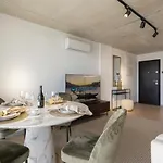 Apartamento Host Wise - Luxurious Impressive - Balcony And Pool *