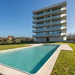 Host Wise - Luxurious Impressive - Balcony And Pool