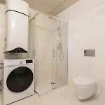 Host Wise - Luxurious Impressive - Balcony And Pool *