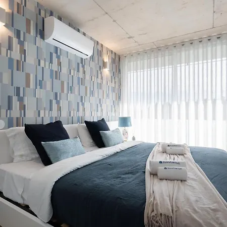 Host Wise - Luxurious Impressive - Balcony And Pool Apartment Vila Nova de Gaia