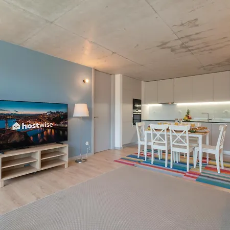 Luxurious Impressive - Balcony&pool Appartement