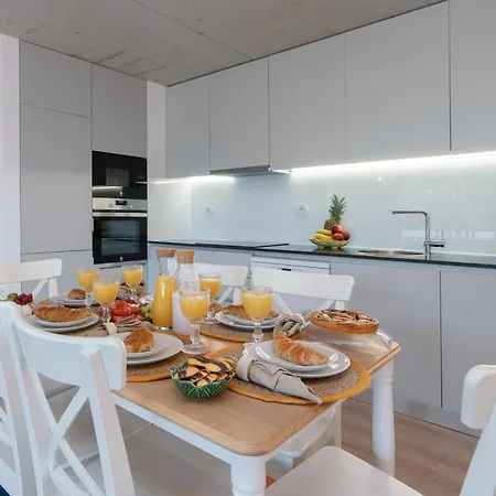 Host Wise - Luxurious Impressive - Balcony And Pool * Vila Nova de Gaia