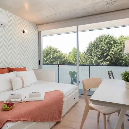 Host Wise - Luxurious Impressive - Balcony And Pool