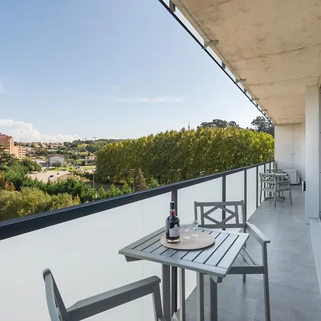 Host Wise - Luxurious Impressive - Balcony And Pool Vila Nova de Gaia