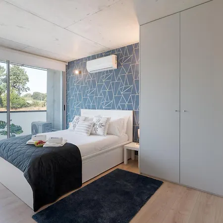 Host Wise - Luxurious Impressive - Balcony And Pool Apartman *