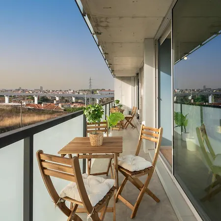 Apartment Host Wise - Luxurious Impressive - Balcony And Pool