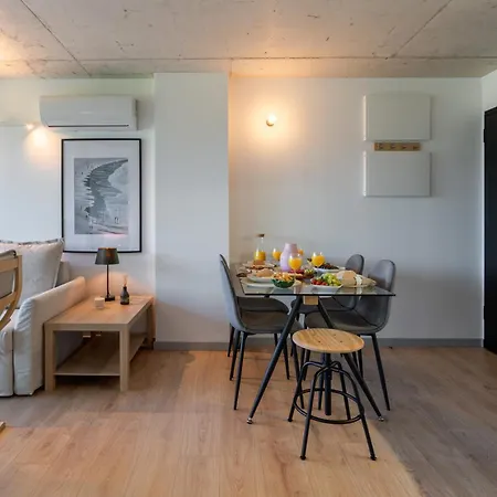 Host Wise - Luxurious Impressive - Balcony And Pool Vila Nova de Gaia