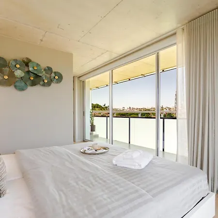 Host Wise - Luxurious Impressive - Balcony And Pool فيلا نوفا دي غايا