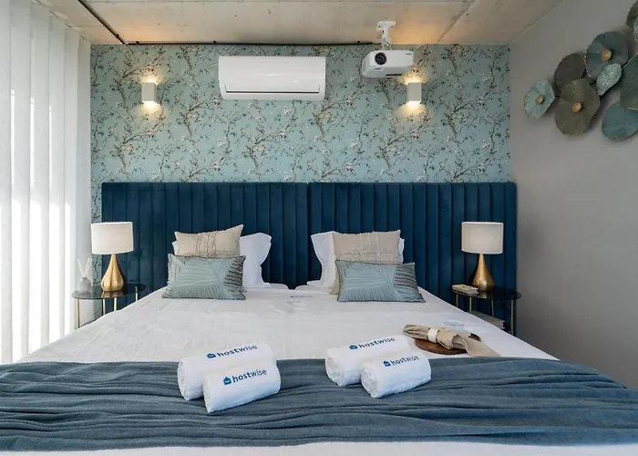 Host Wise - Luxurious Impressive - Balcony And Pool شقة *