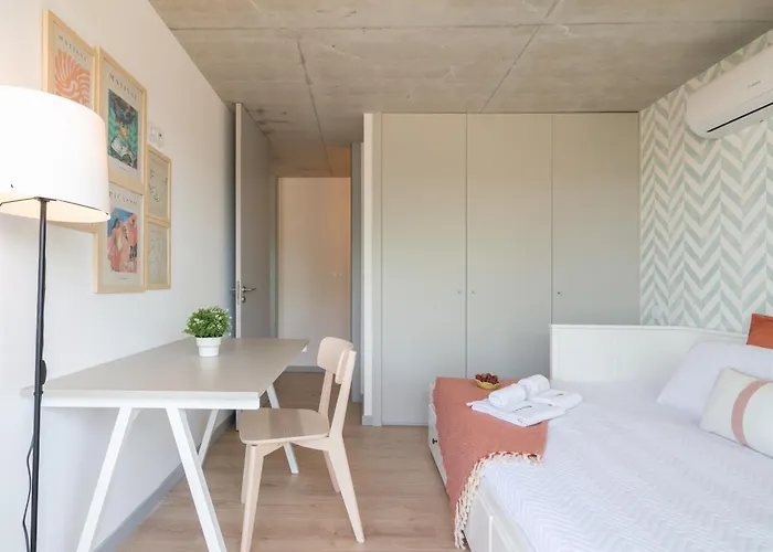 Host Wise - Luxurious Impressive - Balcony And Pool Appartement